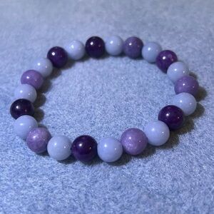 Elegant Purple and Lavender Beaded Bracelet